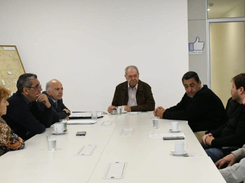 Autoridades del ERSAC y Cooperativas de Agua de El Zanjón y Fernández se reunieron