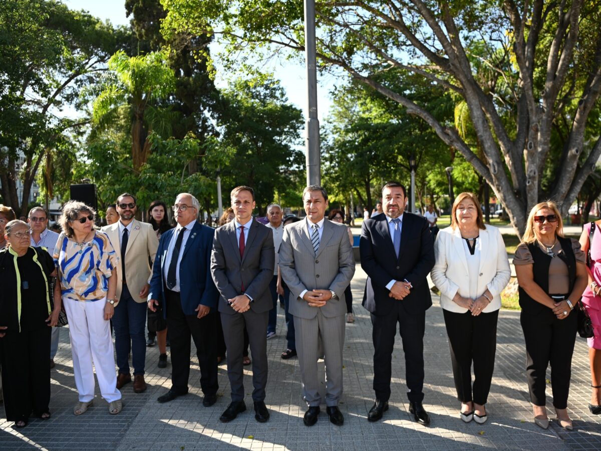 A 248 años del aniversario del nacimiento del  General San Martín fue recordado frente a Casa de Gobierno