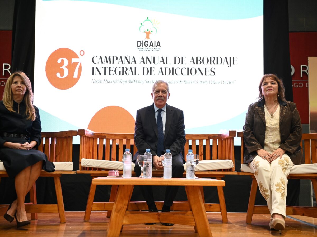 El Gobernador Elías Suárez participó del acto de apertura de la 37° Campaña Anual de Abordaje Integral de las Adicciones