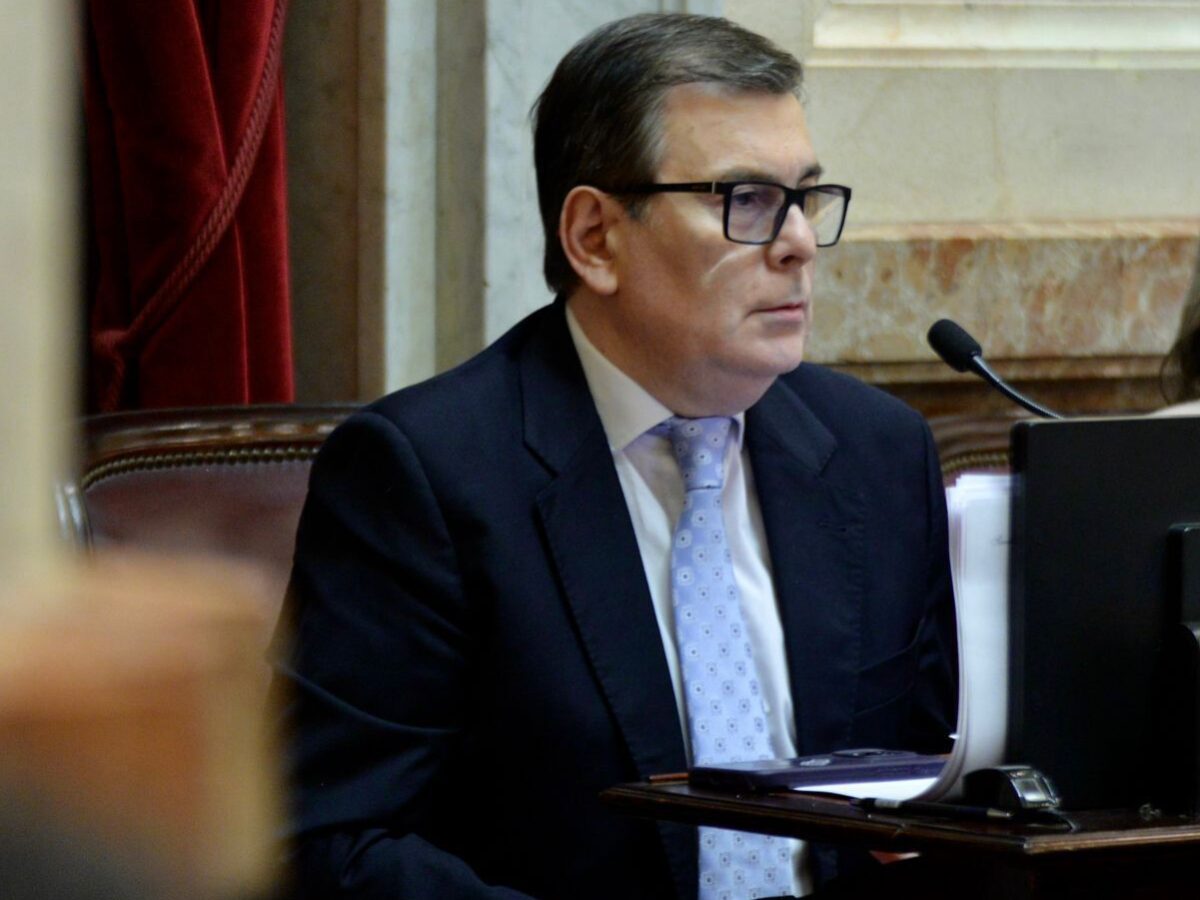 El Senador Gerardo Zamora presentó un proyecto de ley para prevenir la ludopatía infantil