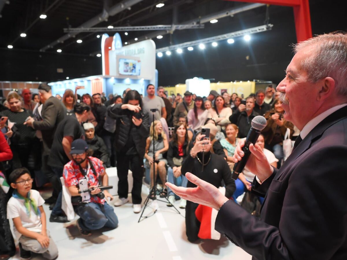 Santiago del Estero presentó su día en la 50° Feria Internacional del Libro y anunció la Feria provincial del 29 de septiembre al 4 de octubre