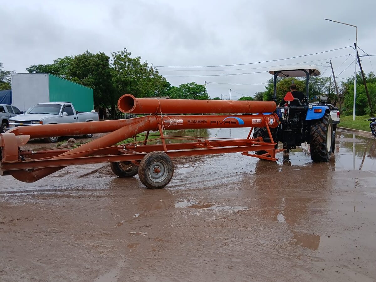 Intenso trabajo del gobierno de la provincia en Los Juríes y en parajes vecinos afectados por las lluvias