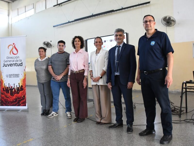 Se dictó en Las Termas un taller sobre los riesgos del uso de tecnologías y redes sociales