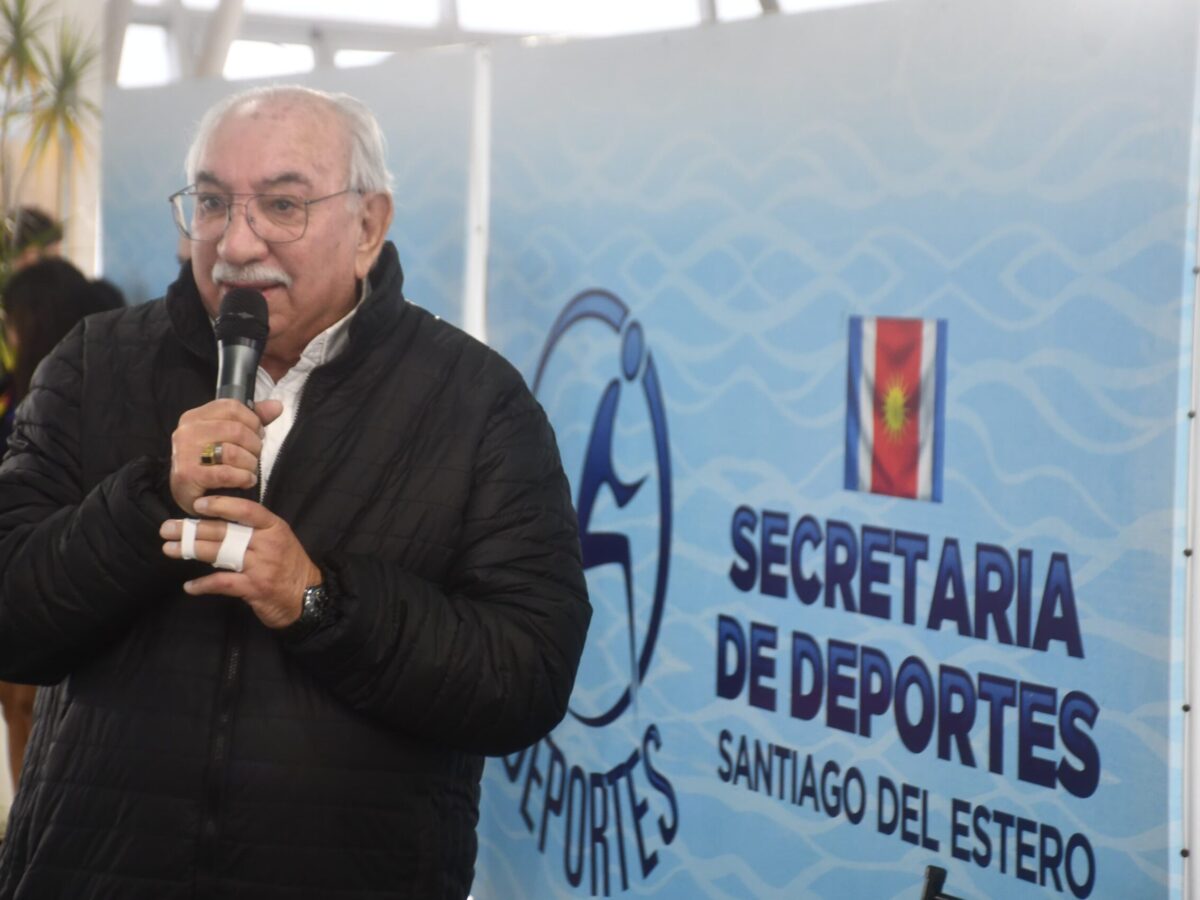Gran cierre del Torneo Nacional para cadetes en el natatorio “Madre de Ciudades”