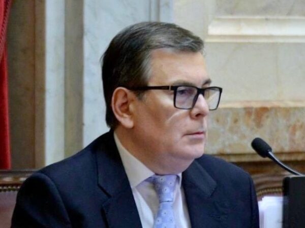 Zamora impulsa proyectos sobre salud mental, prevención y fortalecimiento institucional en Santiago del Estero