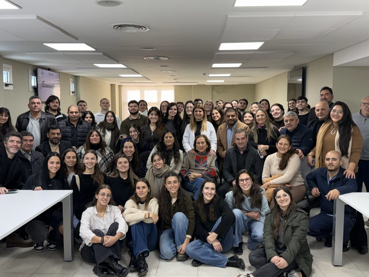 Estudiantes de Medicina de la Universidad Favaloro comenzarán su Práctica Final Obligatoria en hospitales del interior provincial