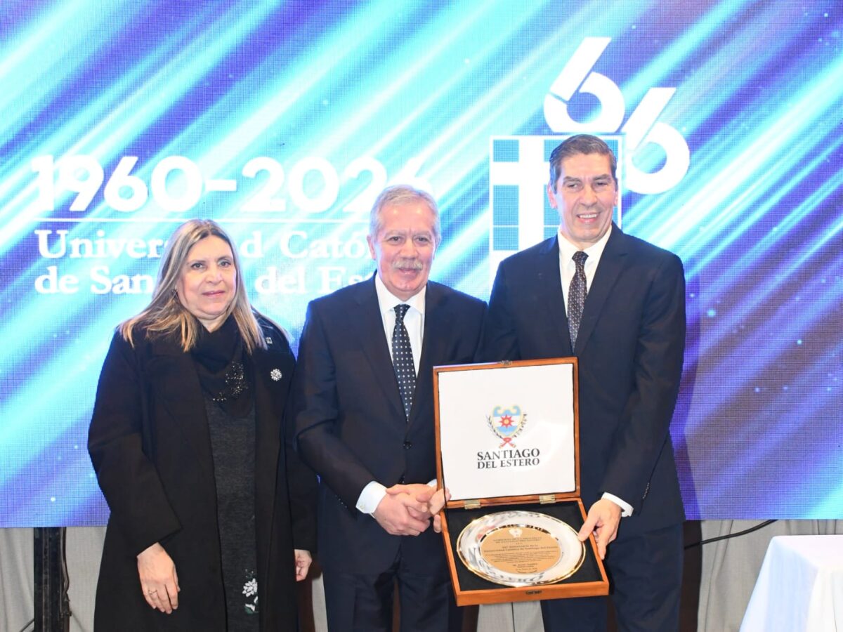 El Gobernador Elías Suárez participó del acto por el 66°aniversario de la Ucse