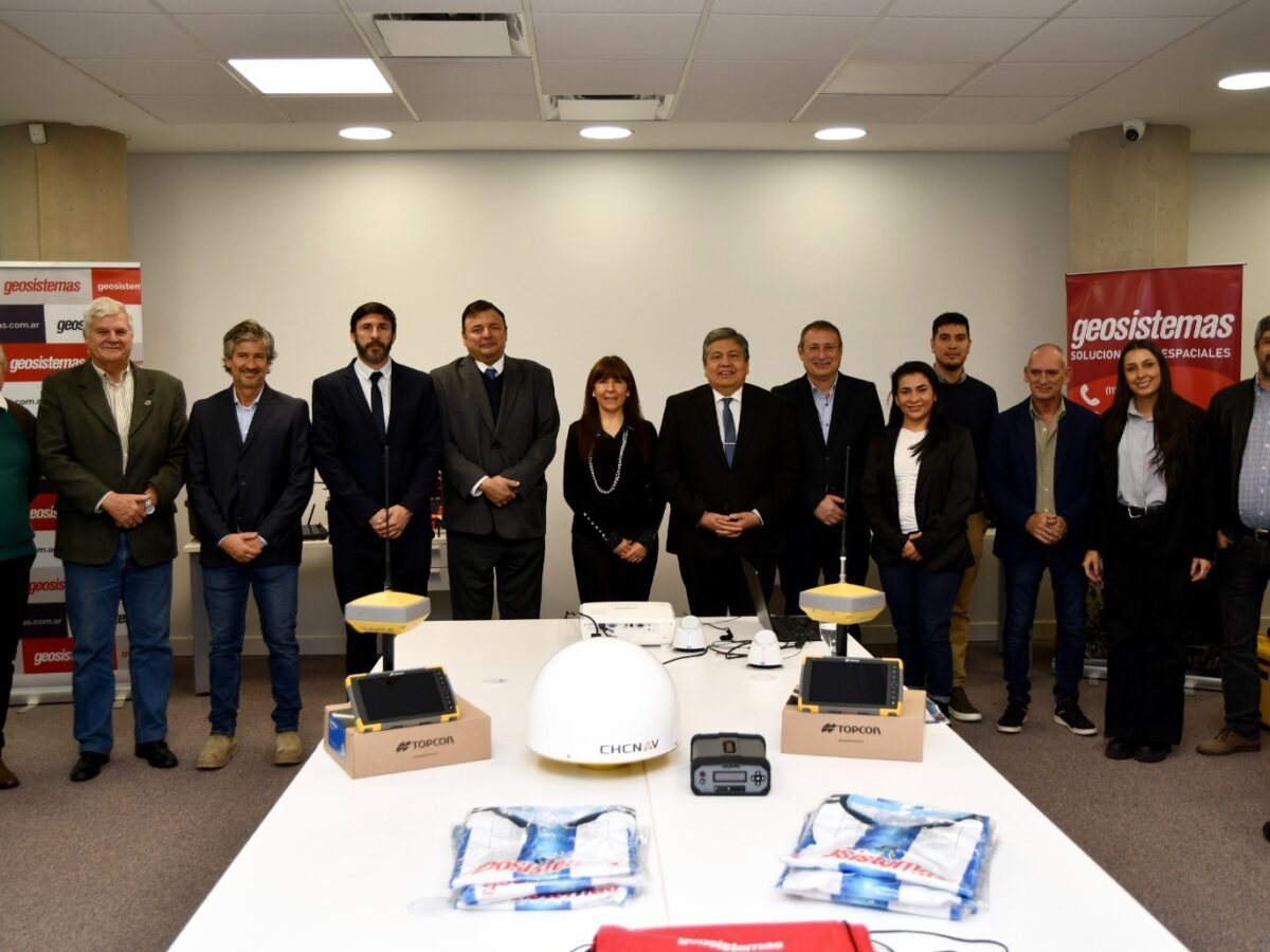 Catastro de la provincia para fortalecer la gestión territorial incorporó equipos de navegación de última generación