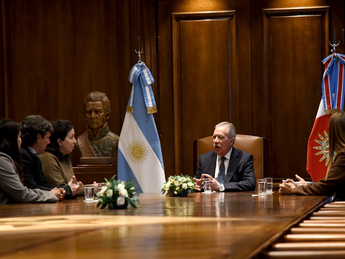 El Gobernador recibió a representantes de FAO Argentina para la presentación del Plan Provincial de Restauración de Bosques Nativos