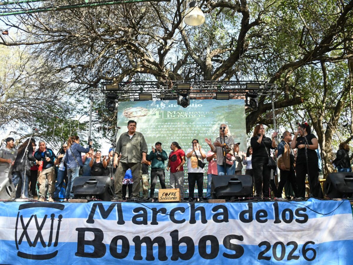Comenzó la vigilia de la Marcha de los Bombos 2026 en el Patio del Indio Froilán