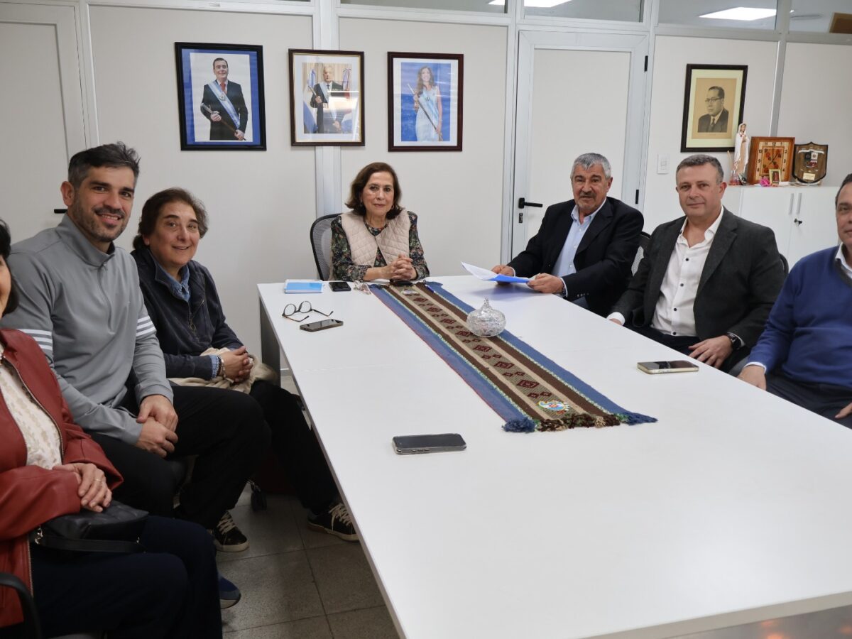 El Consejo Médico presentó un proyecto de simulación quirúrgica que busca fortalecer la formación médica