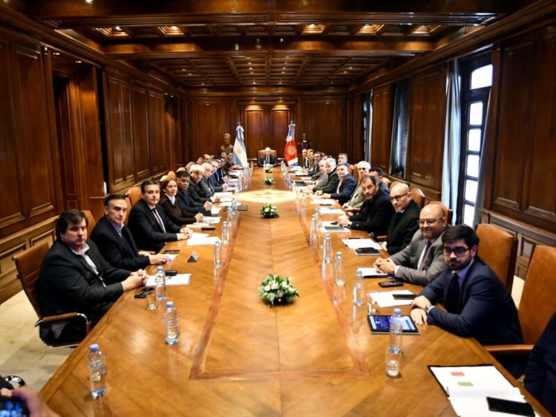 El Gobernador Elías Suárez convocó a una reunión de gabinete ampliada en Casa de Gobierno