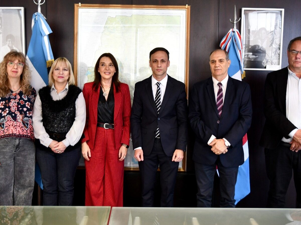 La Provincia y el Colegio de Fonoaudiólogos firmaron un convenio marco de cooperación